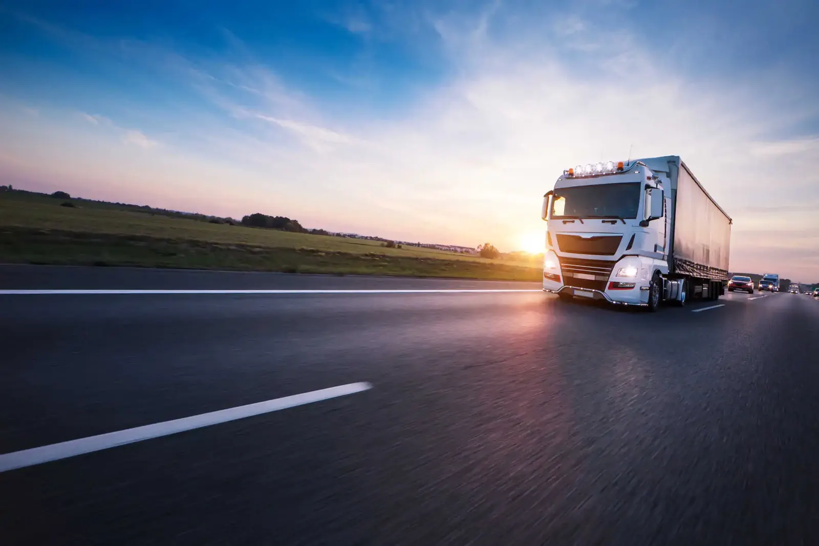 Lkw auf der Autobahn bei einem Ferntransport
